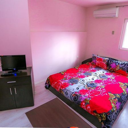 Hostel Shatrata Bogomilovo Dış mekan fotoğraf