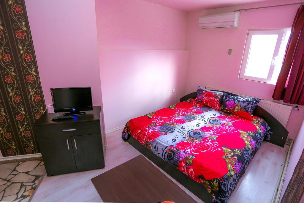 Hostel Shatrata Bogomilovo Dış mekan fotoğraf